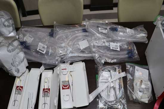  تجهیز اتاق عمل مرکز آموزشی و درمانی رازی رشت 